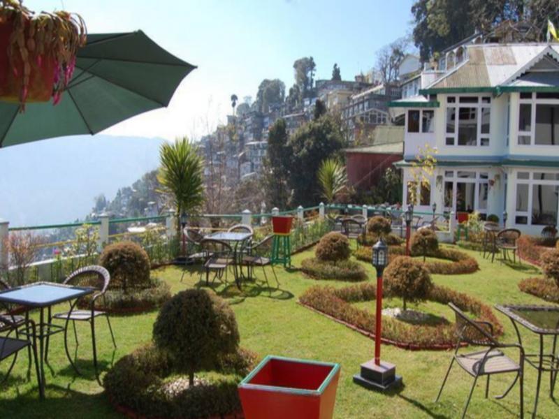 Central Nirvana Darjeeling  Exteriör bild